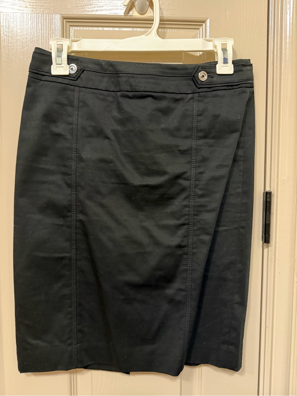 White House Black Market Classic Black Women's Pencil Skirt - Sleek Office Style